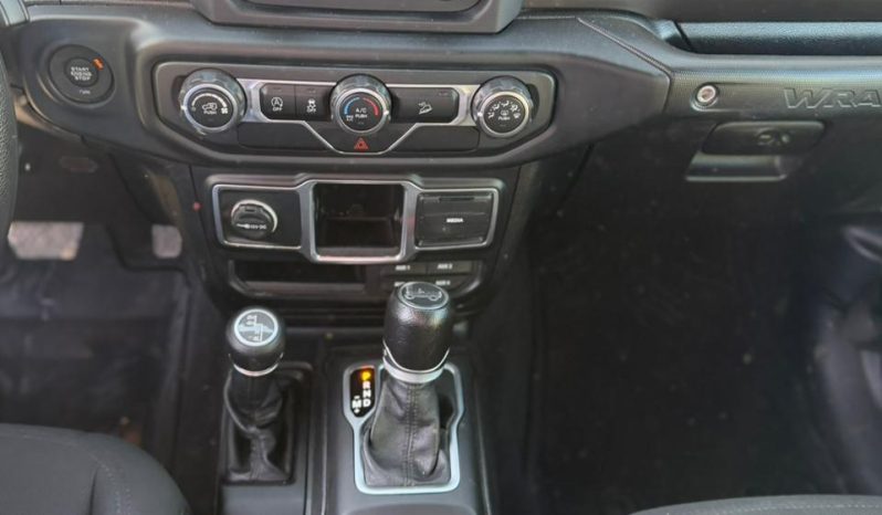 
								Jeep Wrangler Sport full									