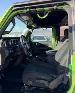 
										Jeep Wrangler Sport full									