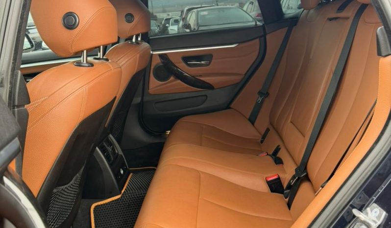 
								2016 BMW 4 Series full									