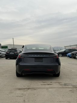 
										Tesla MODEL 3 full									