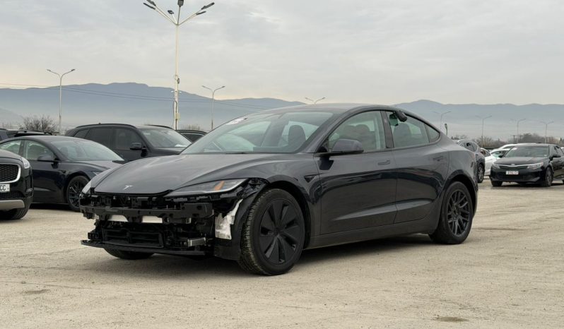 
								Tesla MODEL 3 full									