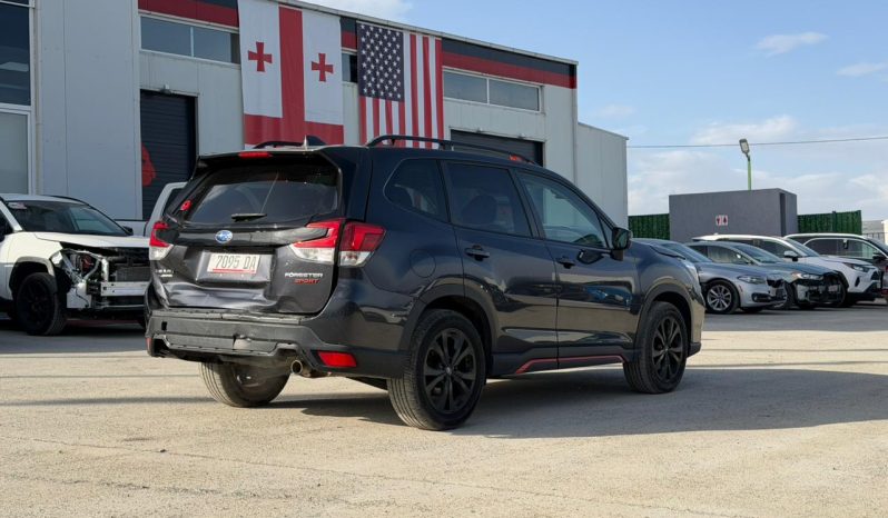 
								Subaru Forester full									