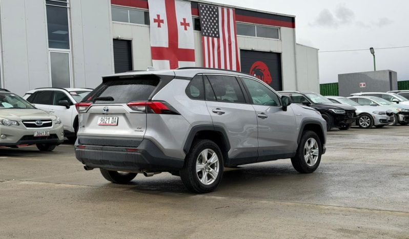 
								2021 Toyota RAV4 full									