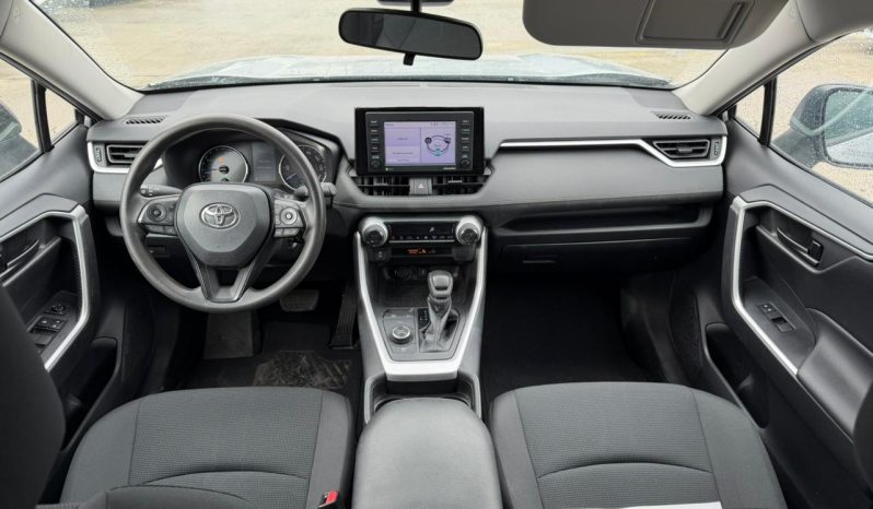 
								2021 Toyota RAV4 full									