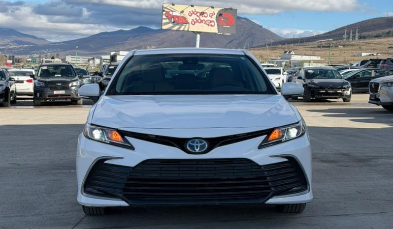 
								Toyota Camry full									
