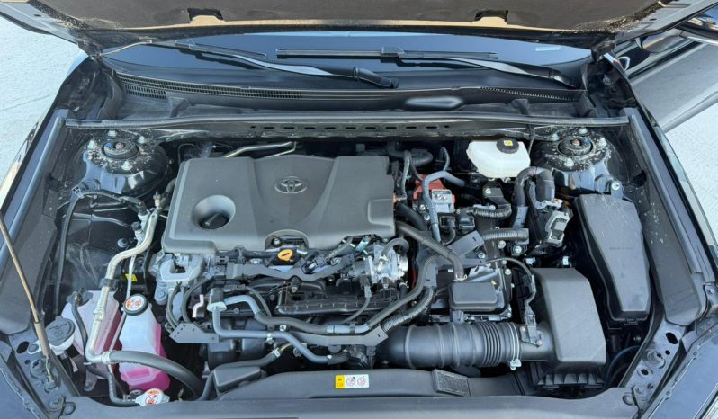 
								2025 Toyota Camry full									