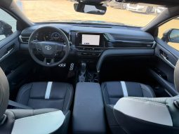 
										2025 Toyota Camry full									
