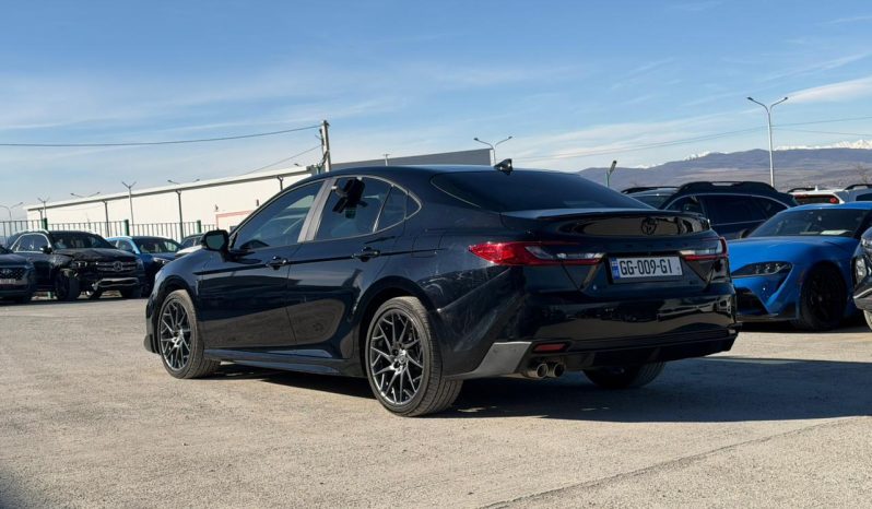 
								2025 Toyota Camry full									