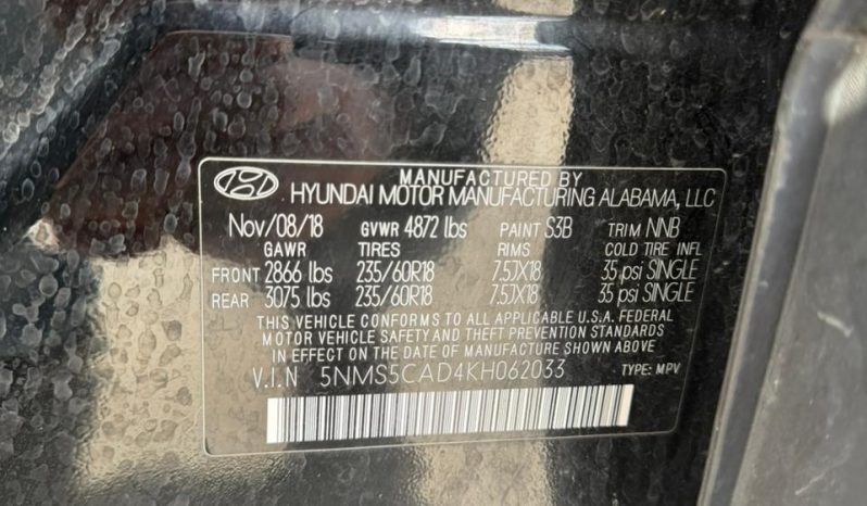 
								HYUNDAI SANTA FE full									