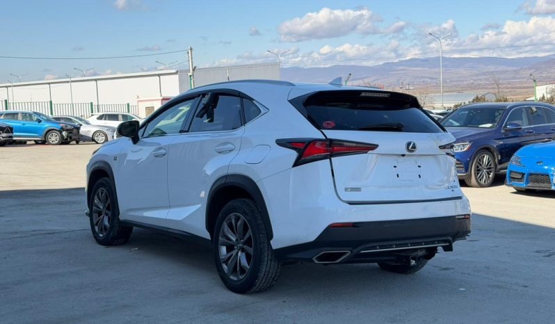 
								2018 Lexus NX 300 full									