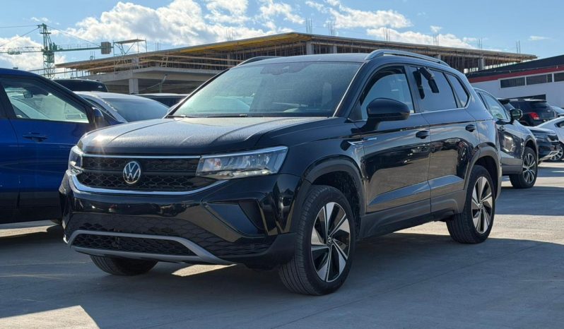
								2024 Volkswagen Taos full									