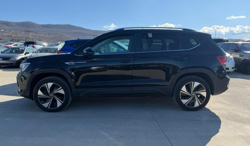 
								2024 Volkswagen Taos full									