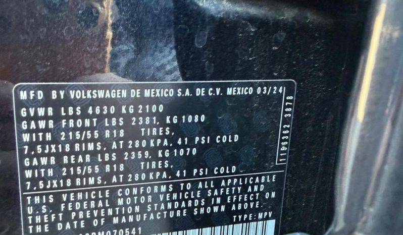 
								2024 Volkswagen Taos full									