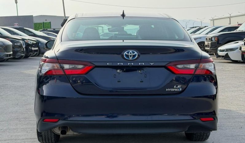 
								Toyota Camry full									