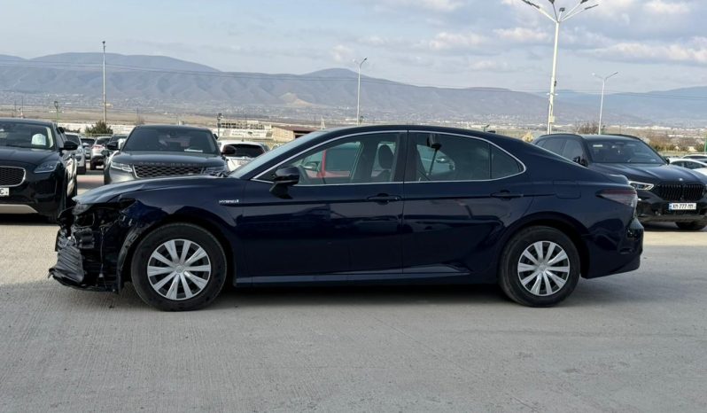 
								Toyota Camry full									