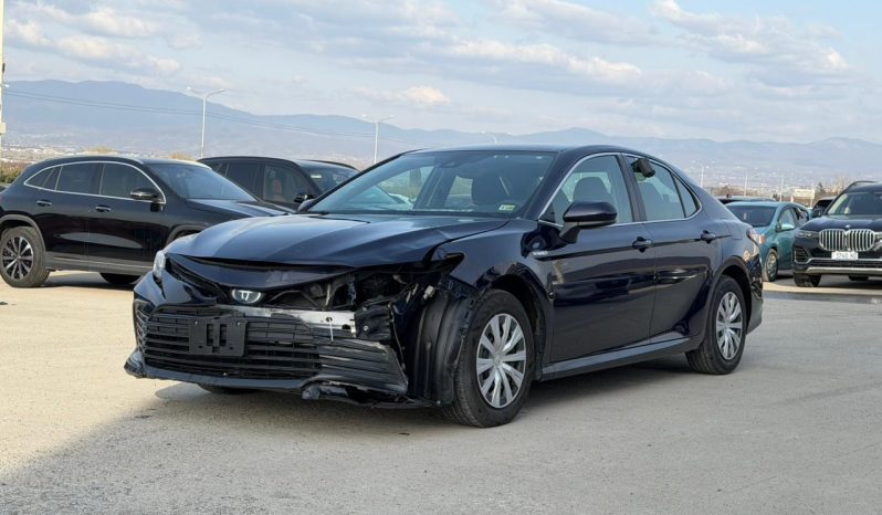 
								Toyota Camry full									