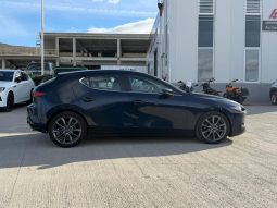 
										MAZDA 3 full									