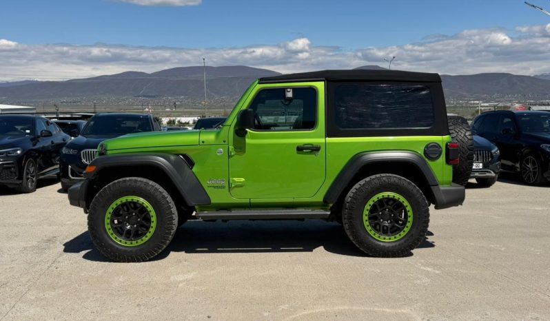 
								Jeep Wrangler Sport full									