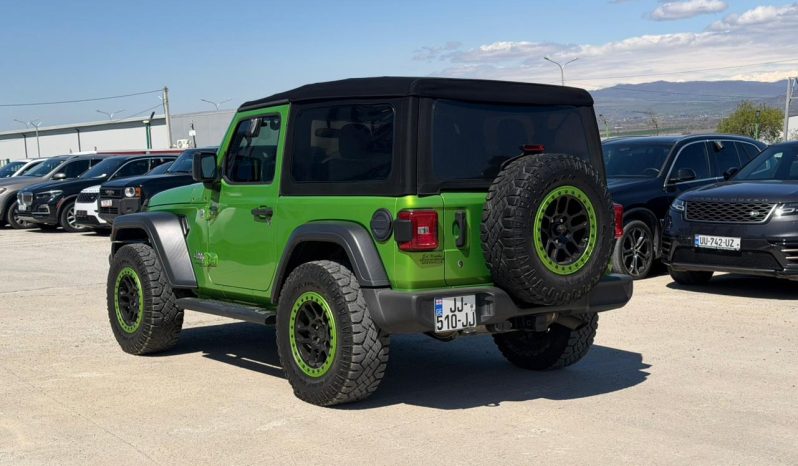 
								Jeep Wrangler Sport full									