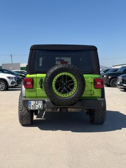 
										Jeep Wrangler Sport full									