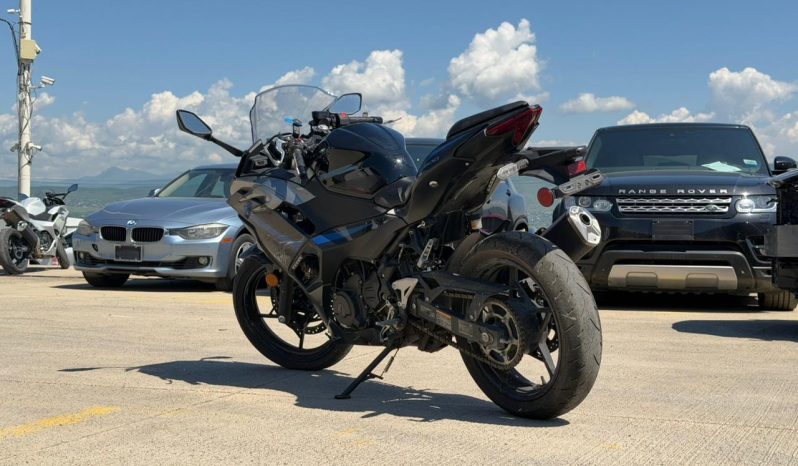
								Kawasaki EX500 full									