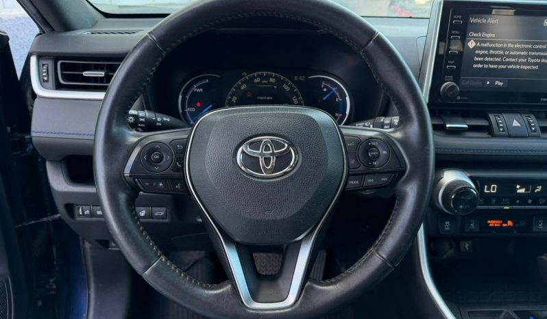 
								2019 Toyota RAV4 full									