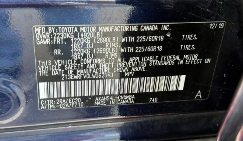 
								2019 Toyota RAV4 full									