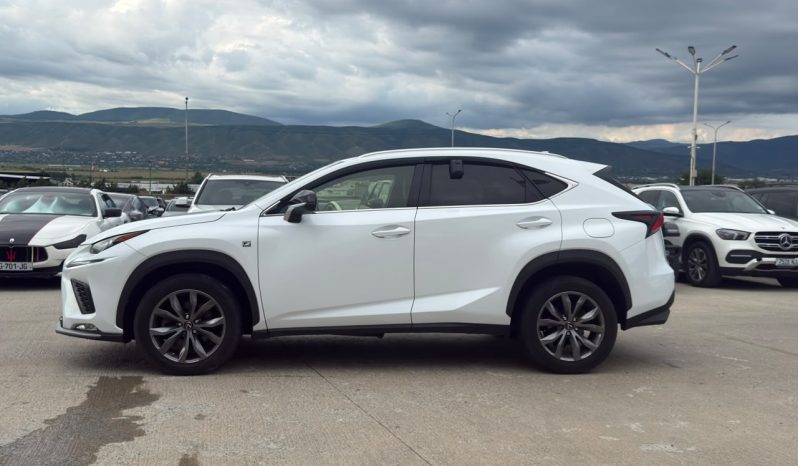 
								2018 Lexus NX 300 F-SPORT full									