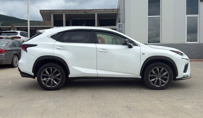 
								2018 Lexus NX 300 F-SPORT full									
