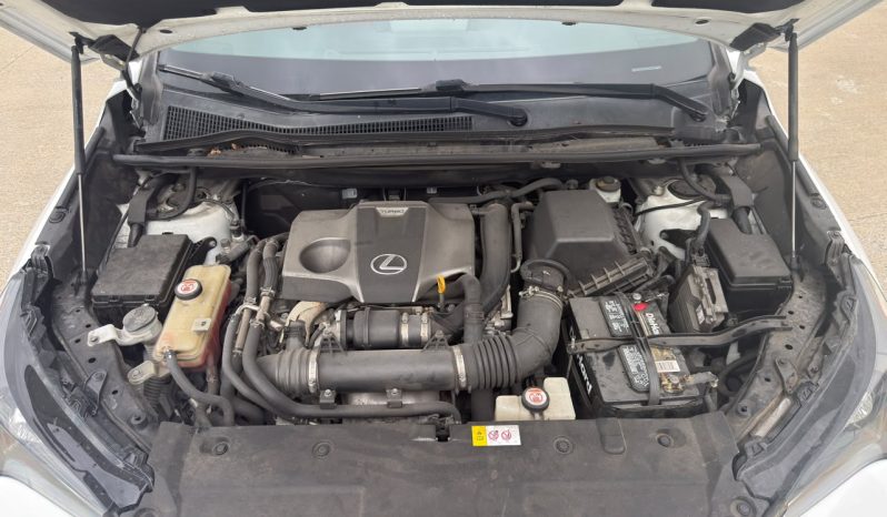 
								2018 Lexus NX 300 F-SPORT full									