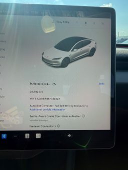 
										Tesla MODEL 3 full									