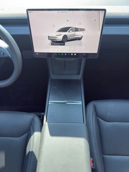 
										Tesla MODEL 3 full									