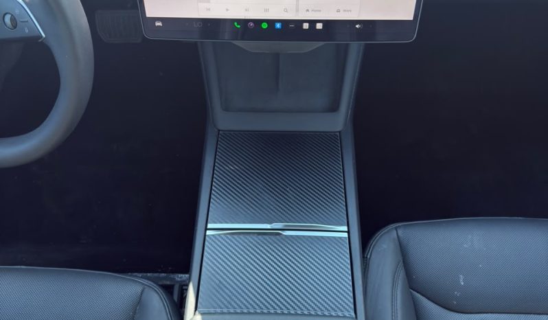 
								Tesla MODEL 3 full									