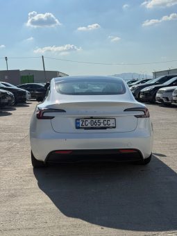 
										Tesla MODEL 3 full									