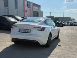 
										Tesla MODEL 3 full									