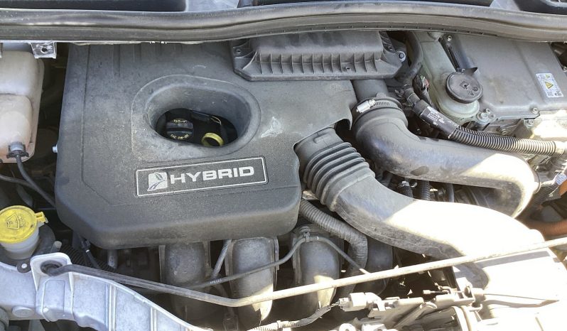 
								Ford C-Max Hybrid full									