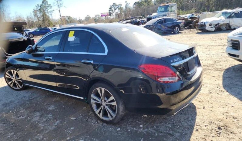 
								MERCEDES-BENZ C300 full									