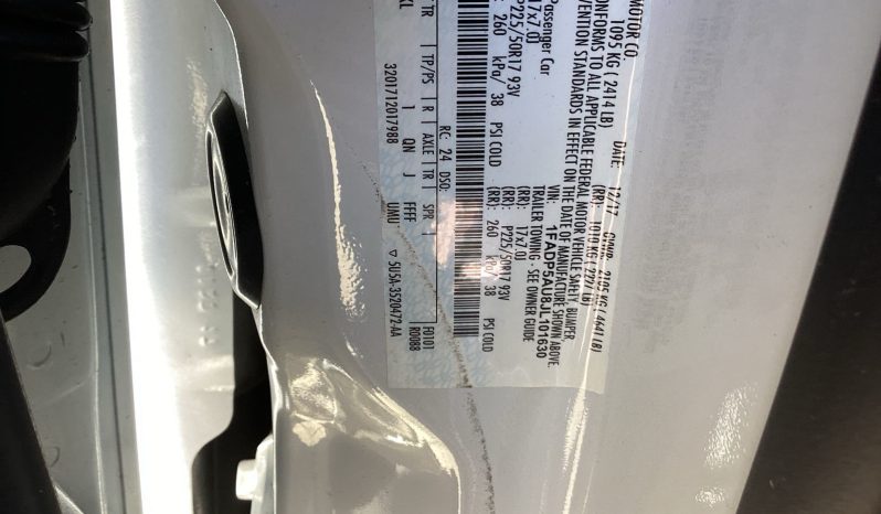 
								Ford C-Max Hybrid full									