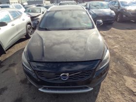 VOLVO V60 2015