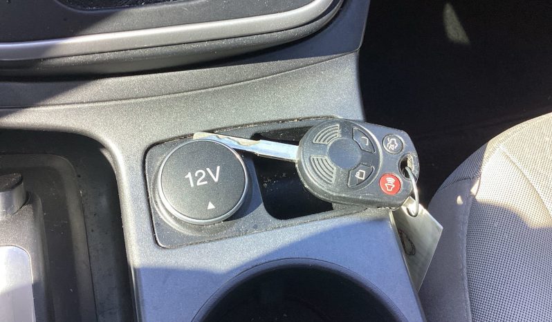 
								Ford C-Max Hybrid full									