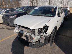 
										Mitsubishi Outlander Sport full									