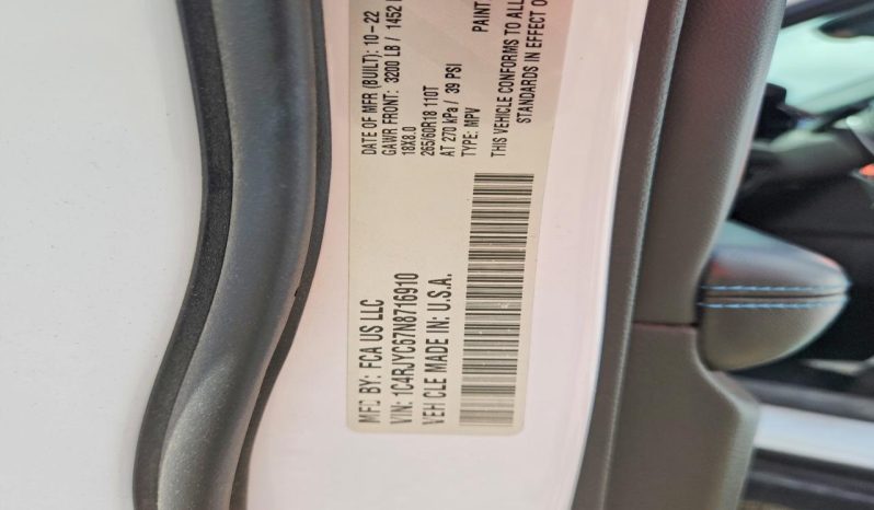 
								Jeep Grand Cherokee full									