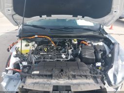 
										Ford Escape full									