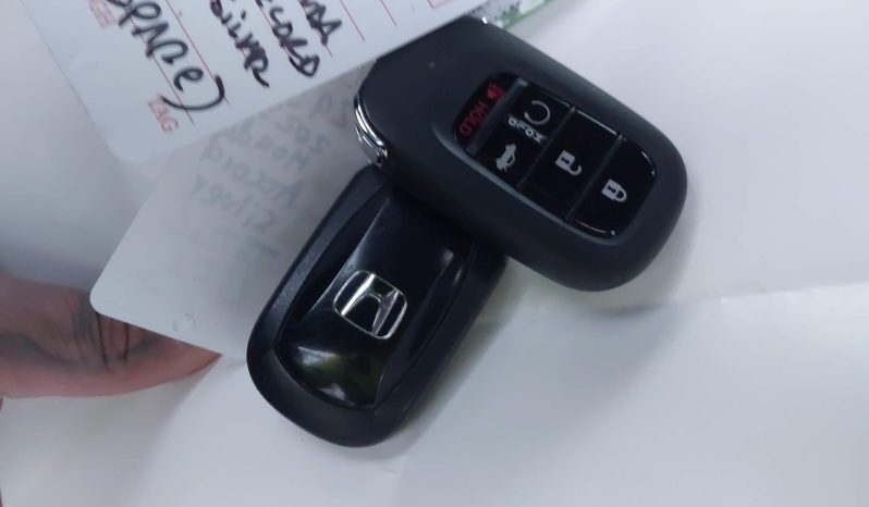 
								2023 Honda Accord full									