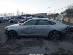 
										2023 Honda Accord full									