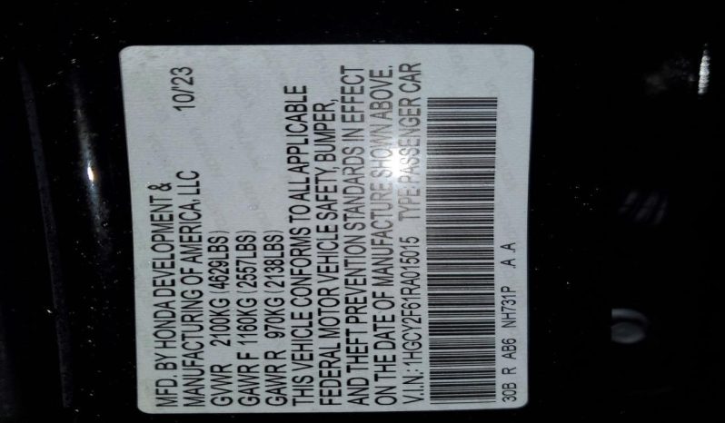 
								Honda Accord Hybrid full									