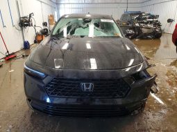 
										Honda Accord Hybrid full									