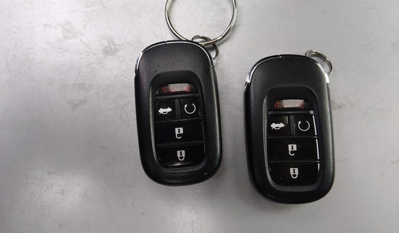 
								Honda Accord Hybrid full									