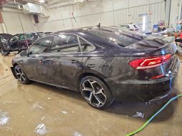 
										Volkswagen Passat full									