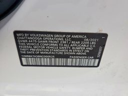 
										Volkswagen Passat full									